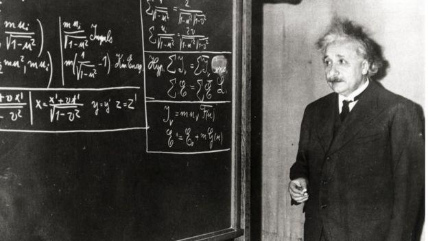 En 1904, Albert Einstein publicó cuatro artículos que cambiarían las leyes de la física. (Foto: Getty)