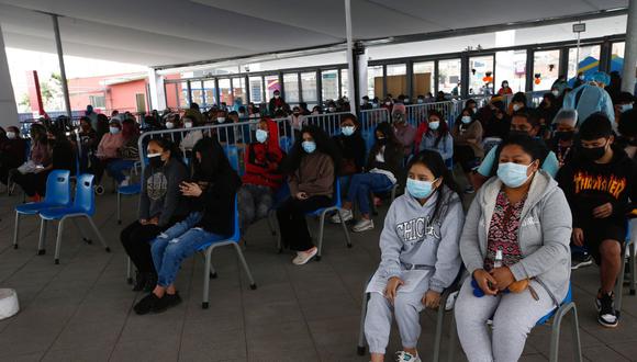 El Minsa estima llegar al 80% de población vacunada con tres dosis contra el COVID-19 en julio próximo | Foto: Fernando Sangama / @photo.gec / Referencial