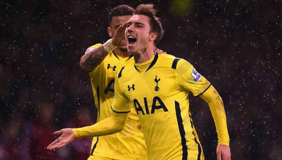 Tottenham quiere que elijas al mejor tiro libre de su historia