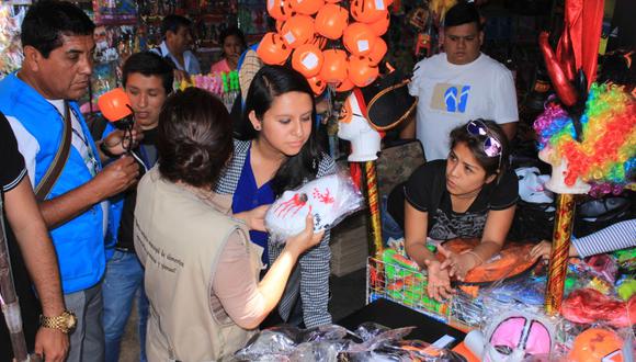 Incautan máscaras y calabazas tóxicas a pocos días de Halloween en centros comerciales de Trujillo. (Foto: Municipalidad Provincial de Trujillo)