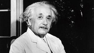 La carta que Einstein recibió de Schwarzschild en plena guerra y ayudó a descubrir los agujeros negros