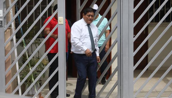 Walter Ayala cuestiona allanamiento de su domicilio y oficina: “tengo la conciencia tranquila”. Foto: Julio Reaño/@Photo.gec