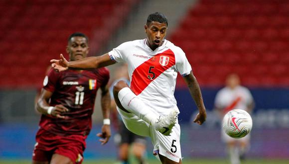 Miguel Araujo dio su opinión sobre la visita de la selección peruana a Montevideo. (Foto: AFP)