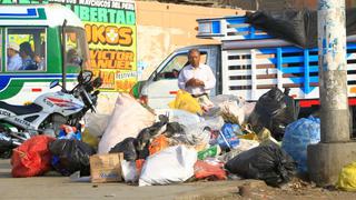 Reportan acumulación de basura en calles de Trujillo [FOTOS]