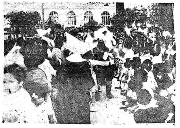 On December 10, 1962, the 'Papa Noel de Panagra' visited the children of the Pérez Araníbar Puericultorio.  Photo: GEC Historical Archive El Comercio