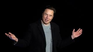 Elon Musk quiere crear una inteligencia artificial que compita directamente con ChatGPT, según reportes