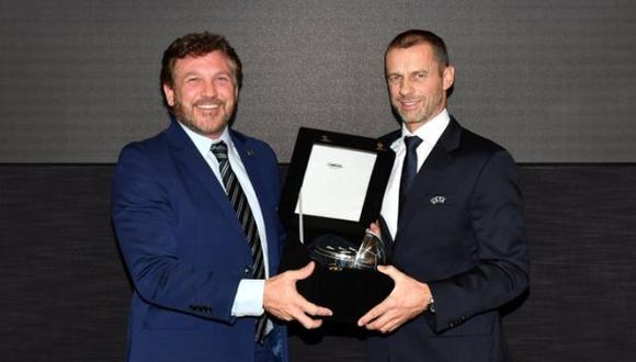 Representantes de la Conmebol y la UEFA se reunieron en Nyon. (Foto: AFP)