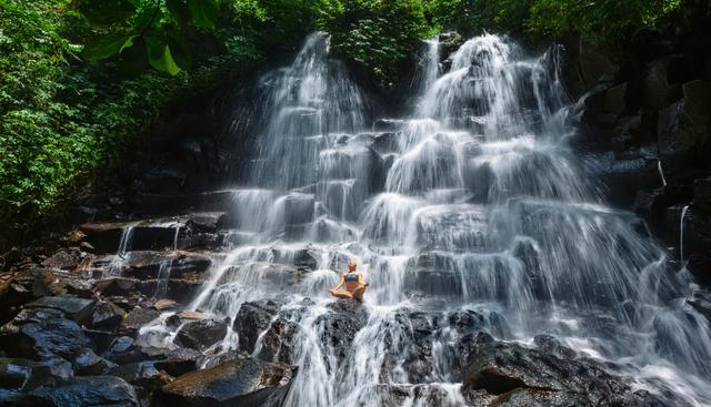 Kanto Lampo es una de las mejores cascadas de Bali. Está a 11 km del centro de Ubud y la entrada vale 5 mil rupias indonesias (US$0,36). (Foto: iStock).