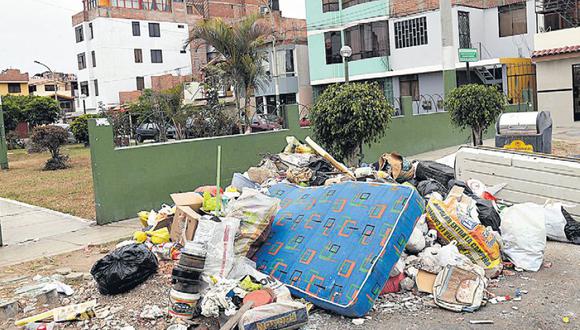 Así lucen varios sectores de Bellavista por la acumulación de basura. (Foto: Rolly Reyna/ El Comercio)