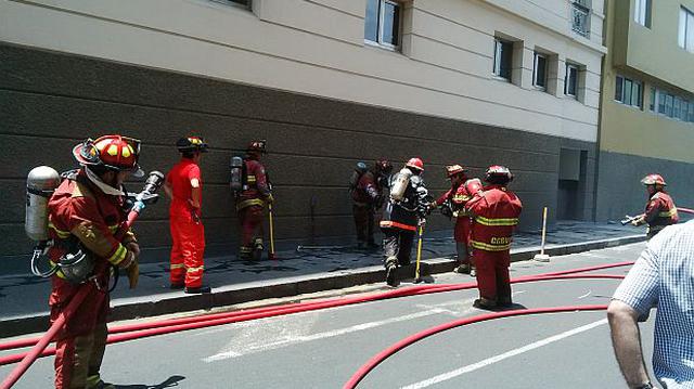 Amago de incendio se registró en sótano de Nicolás de Piérola - 1