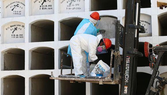 La cantidad de fallecidos por COVID-19 aumentó este lunes. (Foto: GEC)