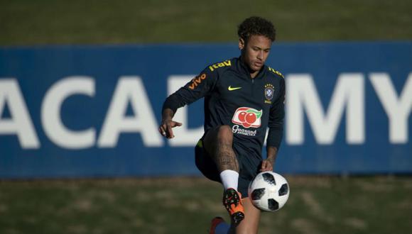 Neymar prácticamente se encuentra preparado para retornar a las canchas con Brasil en la Copa del Mundo 2018. Su lesión en el quinto metatarsiano es cosa del pasado. (Foto: AFP)