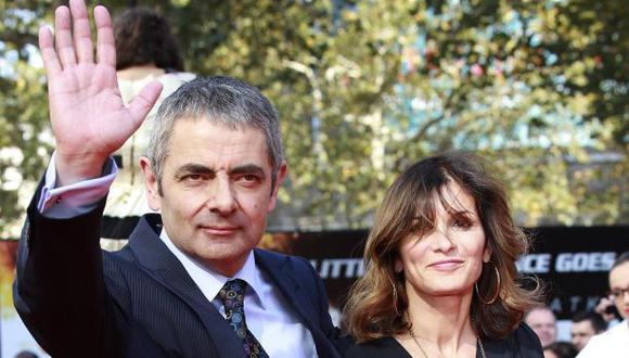 "Mr. Bean" deja a su esposa por actriz 28 años menor que él