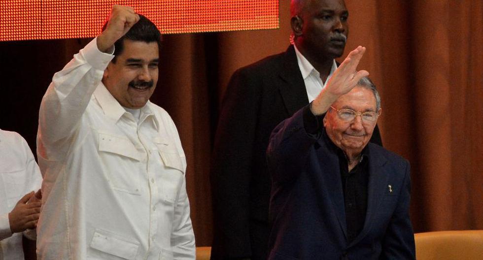 La sanción contra Castro, de 88 años, se anunció un día después de que el presidente estadounidense, Donald Trump, acusara a Maduro de haber “vendido el alma de su nación a una dictadura extranjera”, la cubana, mientras la Casa Blanca pedía al mundo reforzar su presión a Cuba por su “papel directo” en la crisis venezolana. (Foto: AFP).