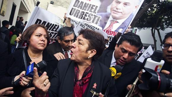 Viuda de Hugo Bustíos dice que Urresti quiere politizar juicio