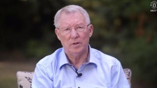 Alex Ferguson se recupera de cirugía cerebral y agradece el apoyo