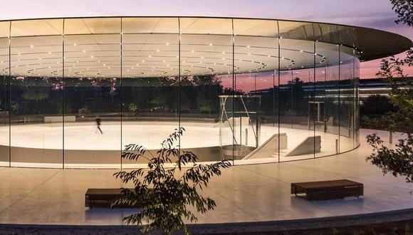 El Teatro Steve Jobs de Apple es una muestra de cómo la arquitectura y la industria han ido de la mano a lo largo de las décadas.