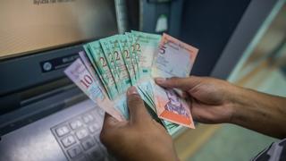 Venezuela:Mercado negro de divisas reaparece rápidamente en Caracas