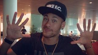 Neymar celebra sus 10 millones de seguidores en Instagram