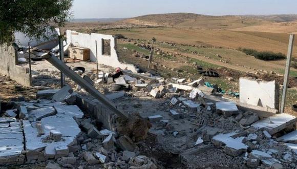 La mayoría de las casas y la escuela en Jirbet Zanuta, un pequeña aldea palestina, fueron destruidas por un buldócer. (AFP).