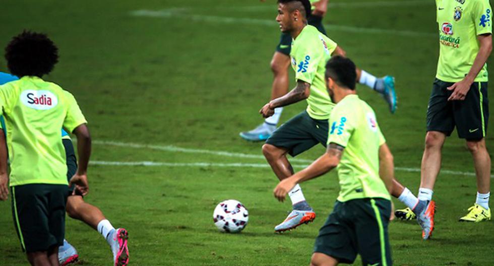 Neymar se robó la atención en la práctica (Foto: AFP)