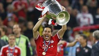 Champions League felicitó a Claudio Pizarro “por su gran carrera”