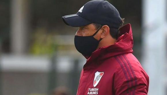 Marcelo Gallardo no entrena con River Plate por sospecha de contagio de COVID-19.