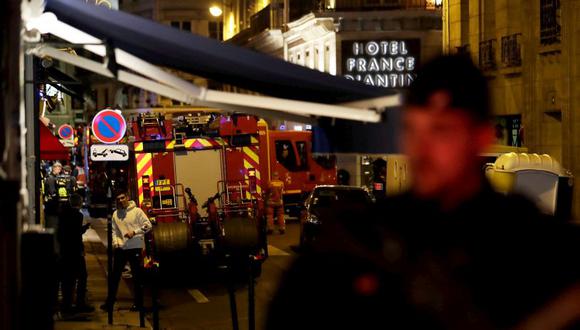 Dos muertos, incluido el asaltante, en un agresión con cuchillo en París. (Foto: AFP/Thomas Samson)
