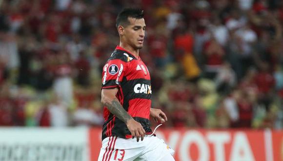 En el duelo entre Flamengo y Fluminense, Miguel Trauco fue acribillado por los reproches de la afición debido a su bajo performance. Lo tildaron como si fuera una "avenida" libre. (Foto: Globoesporte)