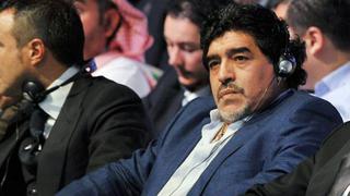 Maradona regresó a Italia y buscará arreglar su problema con el fisco