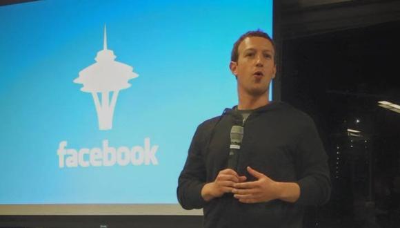 Mark Zuckerberg en una conferencia en la oficina de Facebook en Seattle. Foto: Facebook