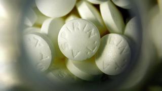 La aspirina no evita el primer ataque cardíaco, revela estudio