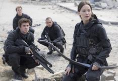 The Hunger Games: Katnnis y Effie están listas en nueva foto de 'Mockingjay - Part 2'