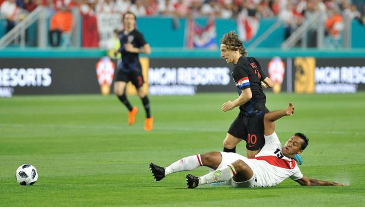 Modric en el partido ante Perú. (Foto: AFP)