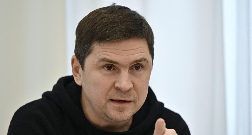 Mijailo Podoliak, el asesor del presidente de Ucrania, Volodymyr Zelensky. AFP