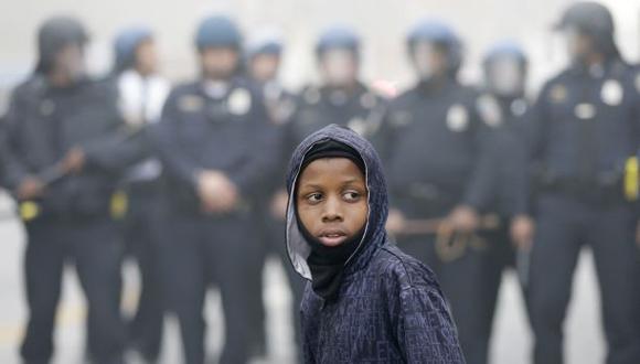 Alcaldía de Baltimore declara toque de queda por disturbios
