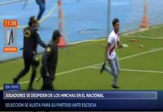 Selección Peruana: hinchas en el estadio Nacional se metieron a la cancha