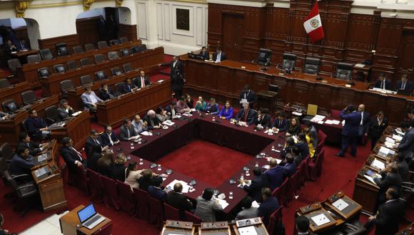 La Comisión Permanente del Congreso eligió el 13 de agosto a Mario Mantilla (Fuerza Popular) como presidente de la Subcomisión de Acusaciones Constitucionales.