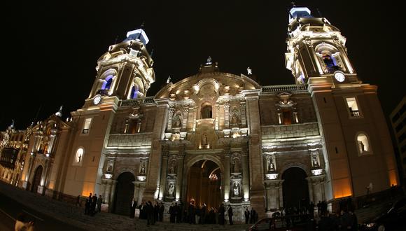 La Basílica Catedral de Lima fue edificada entre los siglos XVI y XIX en el centro de la capital peruana. (Foto: Antonio Escalante / Archivo)
