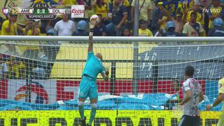 América vs. Chivas: Gudiño evitó el gol de Oribe Peralta con esta soberbia atajada
