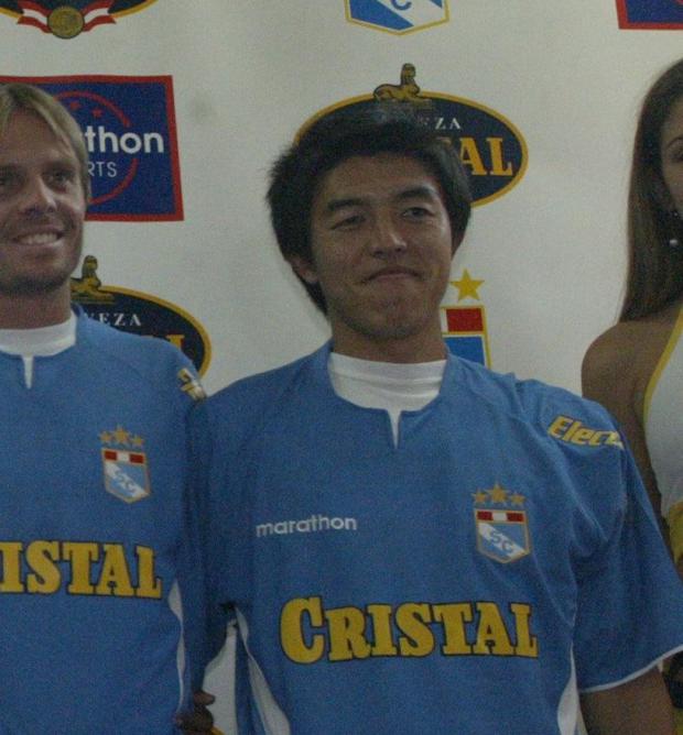 El japonés Takashi Watari no jugó ni un solo partido por Sporting Cristal en 2006. Llegó por un convenio empresarial. (USI)