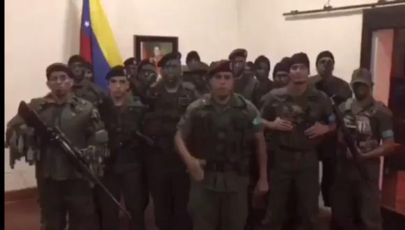 Los militares de Carabobo llamaron a luchar contra la tiranía de Nicolás Maduro.