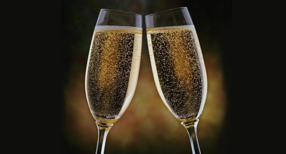Efectivo ritual con champán para estimular tu relación de pareja. (Foto: Difusión)