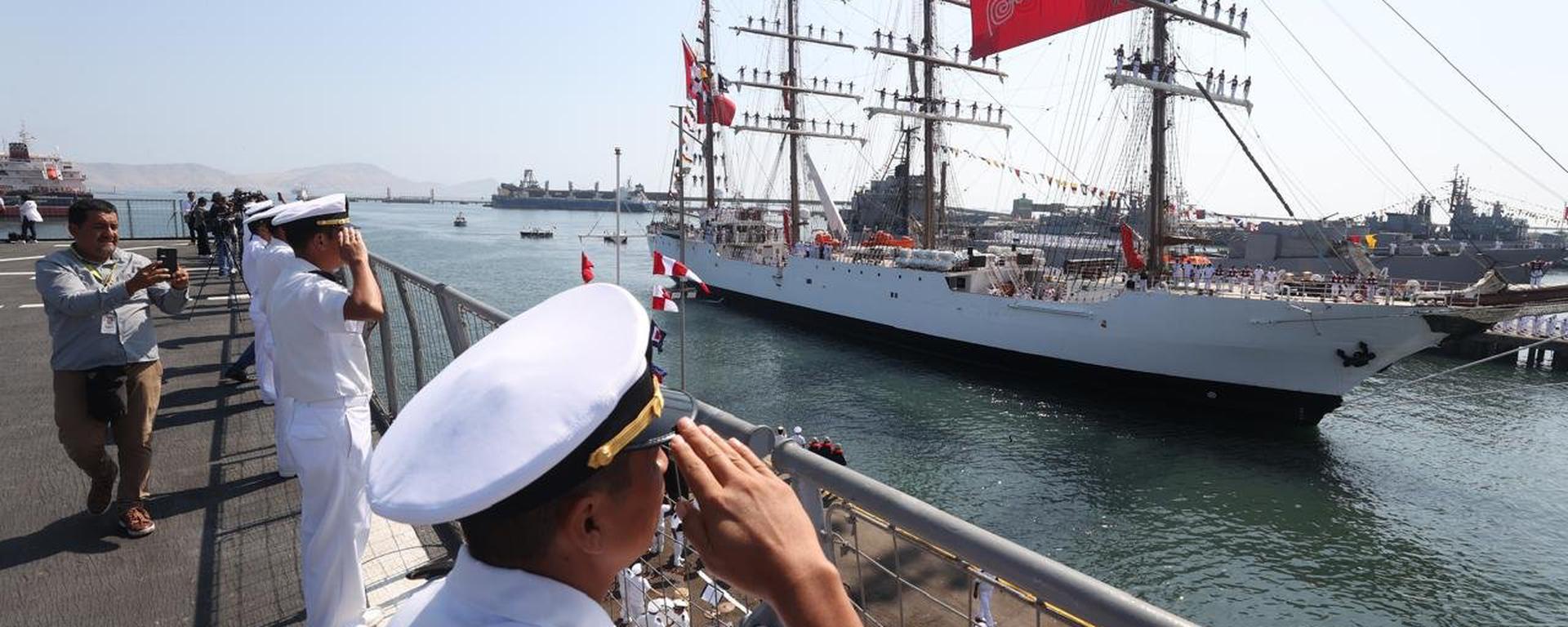 BAP Unión arribó al Callao luego de visitar 23 puertos del mundo: así se celebro su histórico retorno