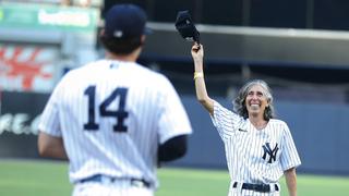 En 1961, los Yankees le dijeron que no podía ser su cargabates: 60 años después le cumplieron el sueño 