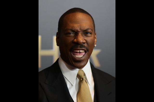 Eddie Murphy, por su parte, protagoniza la cinta "My name is Dolemite", un rol descrito como lo mejor que ha hecho en años. Foto: AFP.