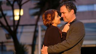 Salvador del Solar vuelve a la pantalla grande con la comedia romántica "Doble"