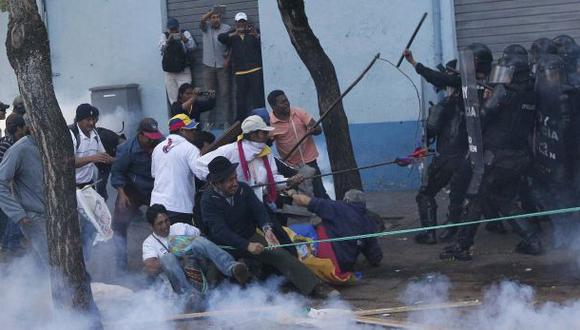 Ecuador: 35 detenidos y 5 heridos marcan quinto día de huelga