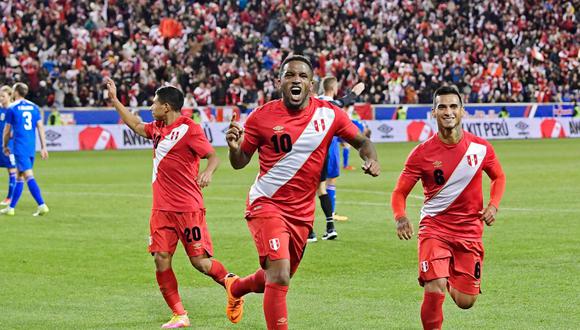 El hincha cree que Perú tiene grandes chances de quedar entre los cuatro mejores del Mundial de Rusia 2018. (Foto: AFP)