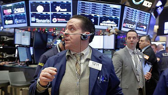 Wall Street cayó fuertemente tras derrumbe de las bolsas chinas